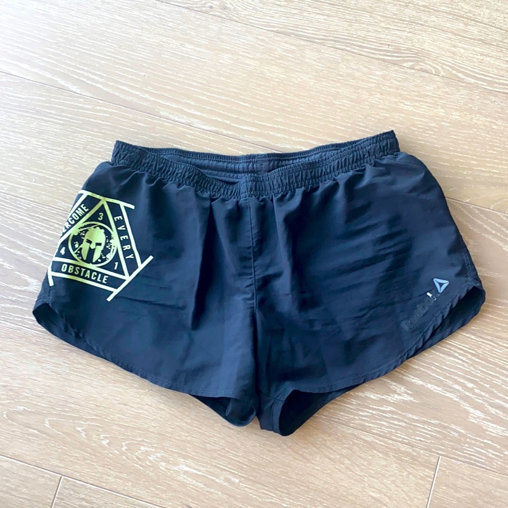 Reebok Shorts, size S